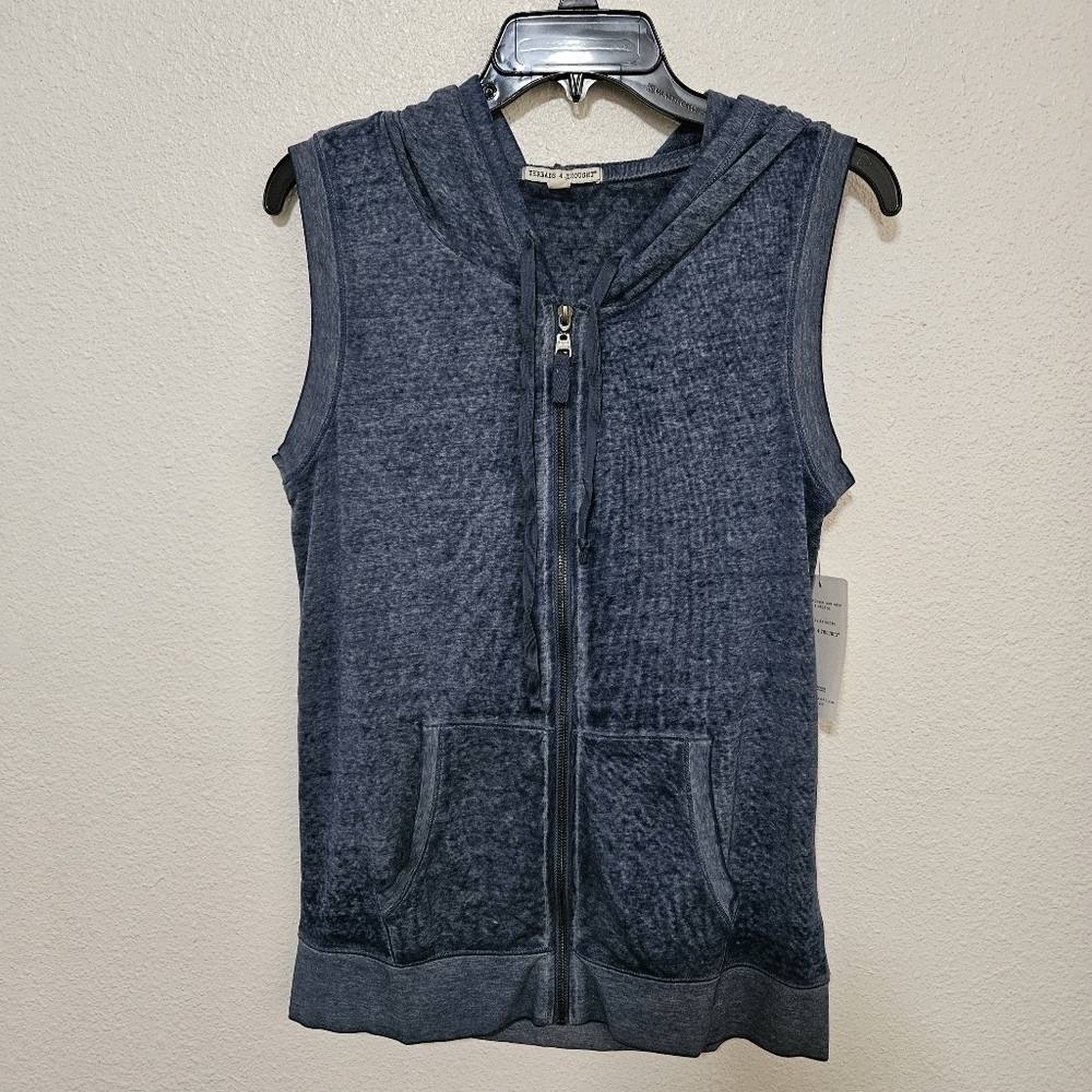 NWT Threads 4 Thought hoodie zip up size medium